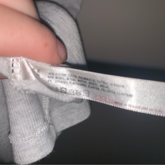 Anthropologie Gray Lace V-Neck Short Sleeve T-Shirt S - Picture 9 of 9